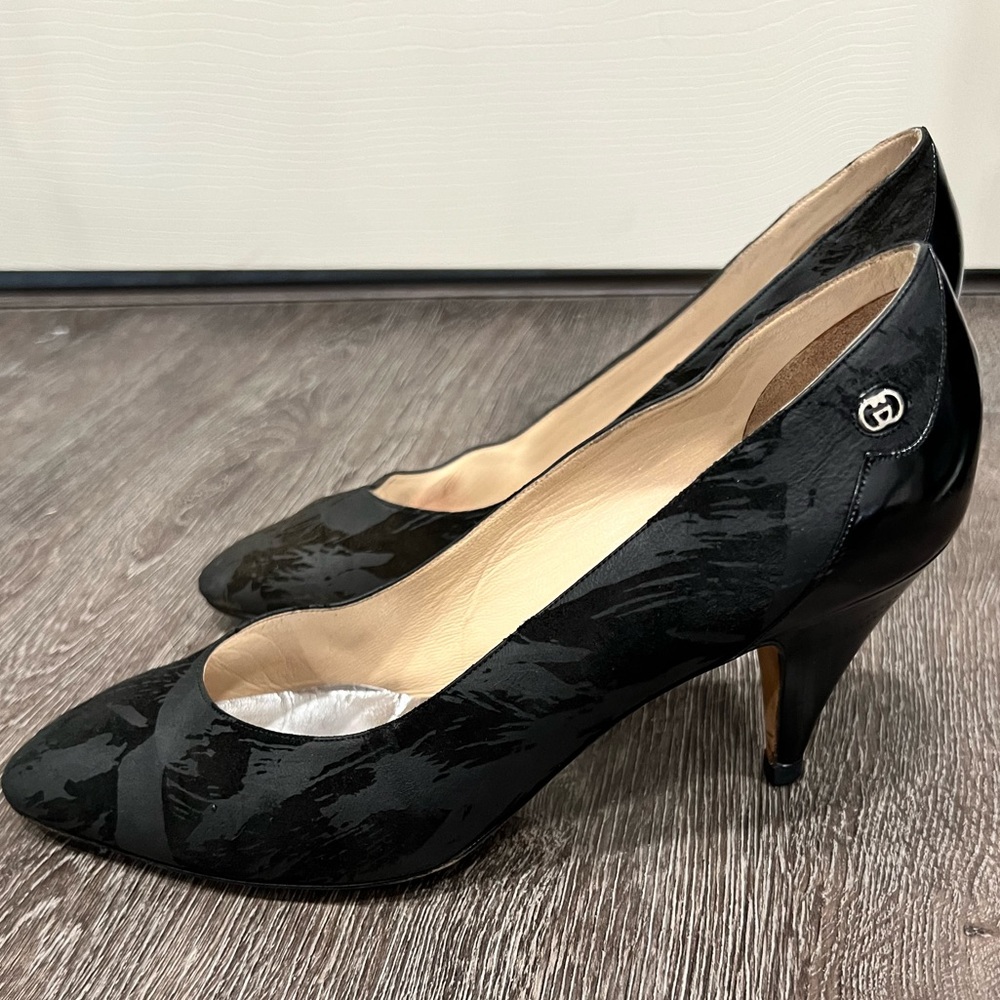 Vintage Gucci 3” heels. Size 40 1/2 B
